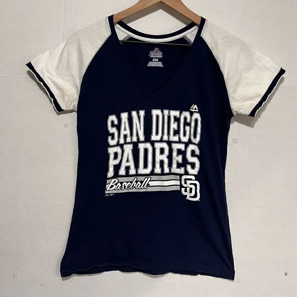 Majestic Fan Fashion San Diego Padres Teeβ Womenβs Size M